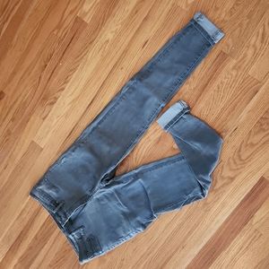 SERRA jeans